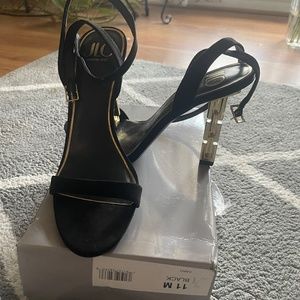 JLO JENNIFER LOPEZ Caro Sandal